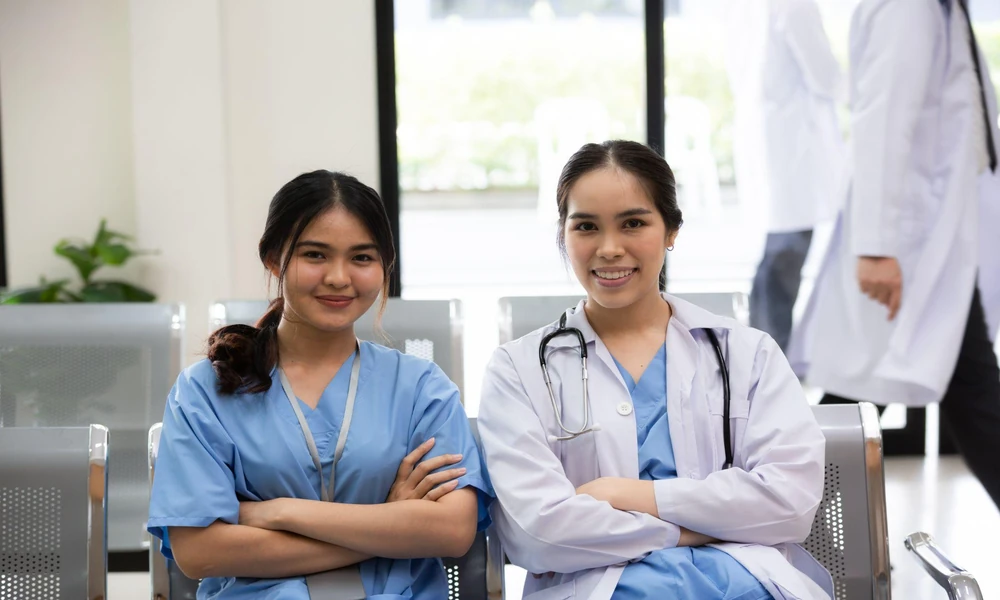 Career Paths You Can Explore After Completing a Part-Time Nursing Course in Singapore